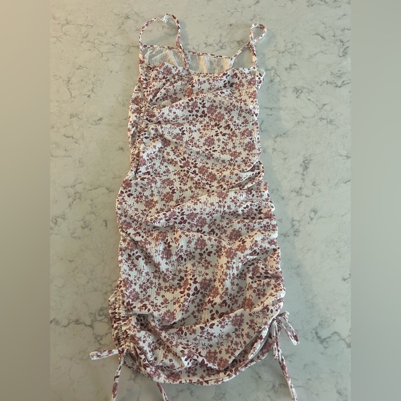 Tags, never worn! Windsor Bodycon Dress - Picture 3 of 3